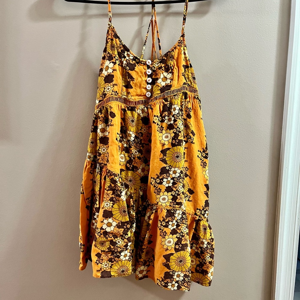 Urban Outfitters Boho Floral Dress Size XS - Picture 3 of 9